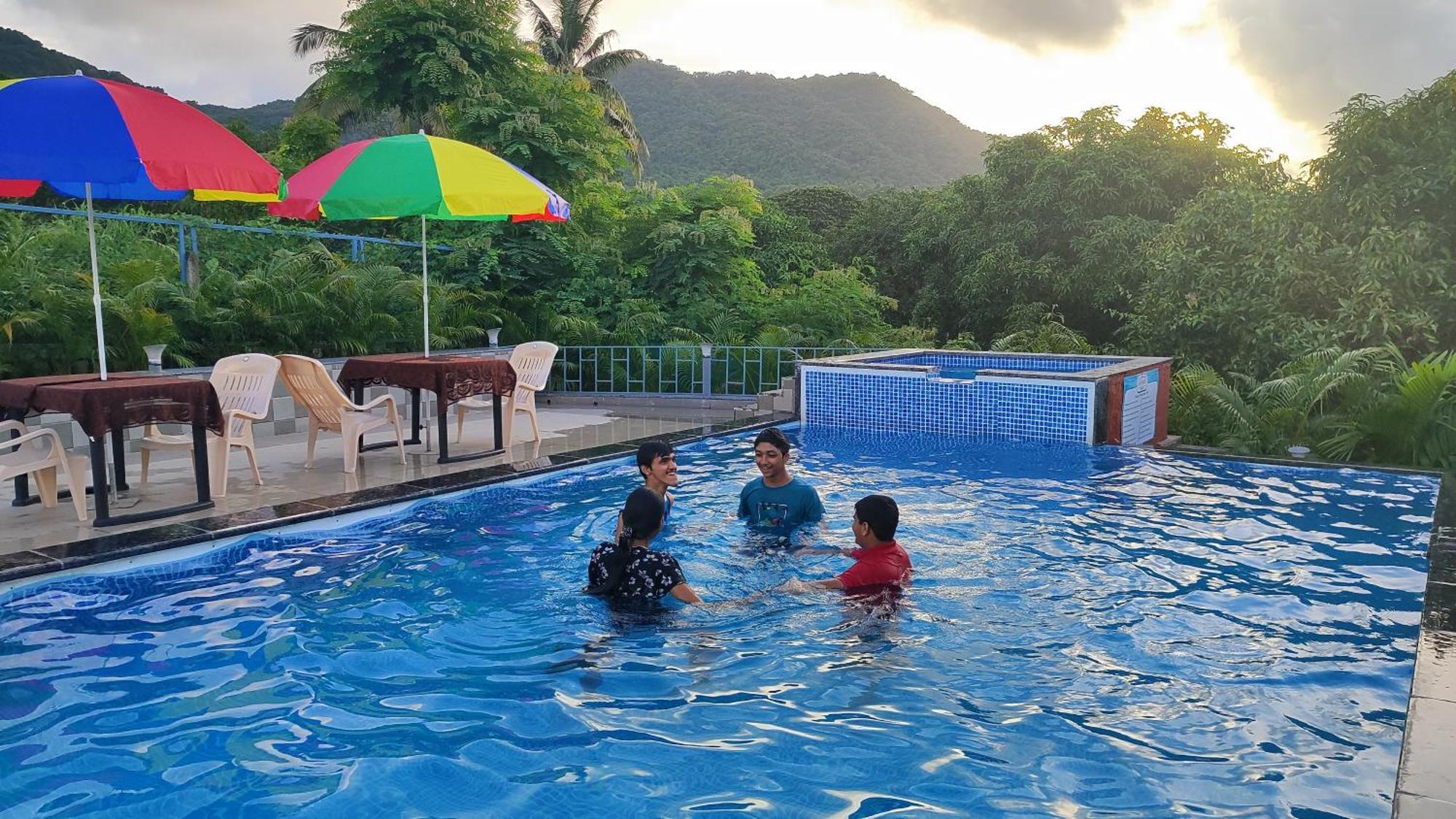Riyansh Alibaug Villas And Resort Alībāg Buitenkant foto