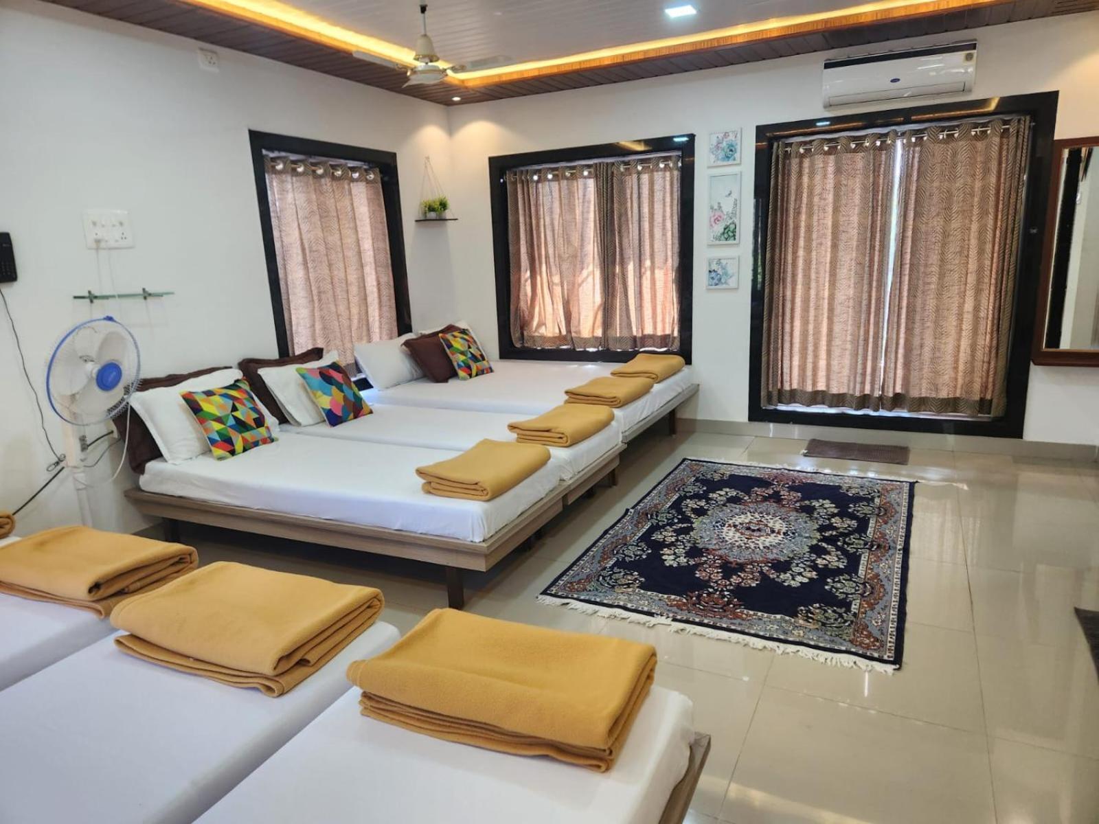 Riyansh Alibaug Villas And Resort Alībāg Buitenkant foto